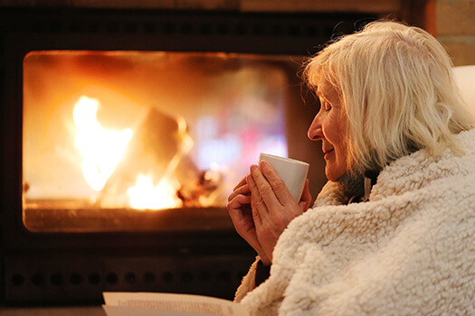 How To Help Older Adults Stay Warm In The Winter
